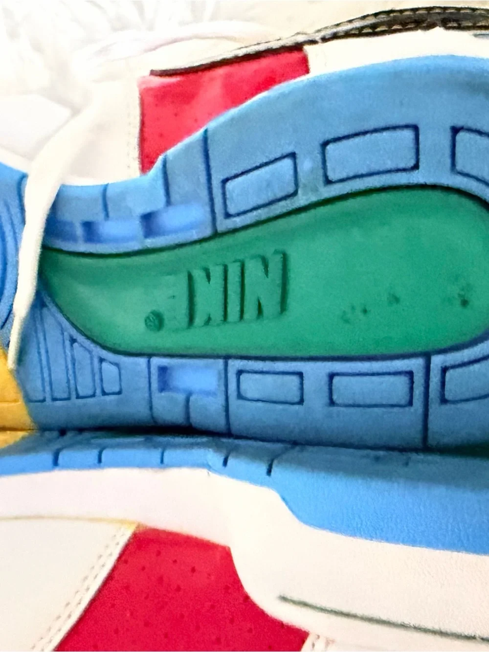 Nike Delta Force Low Kids White Red Blue Yellow Sneakers size